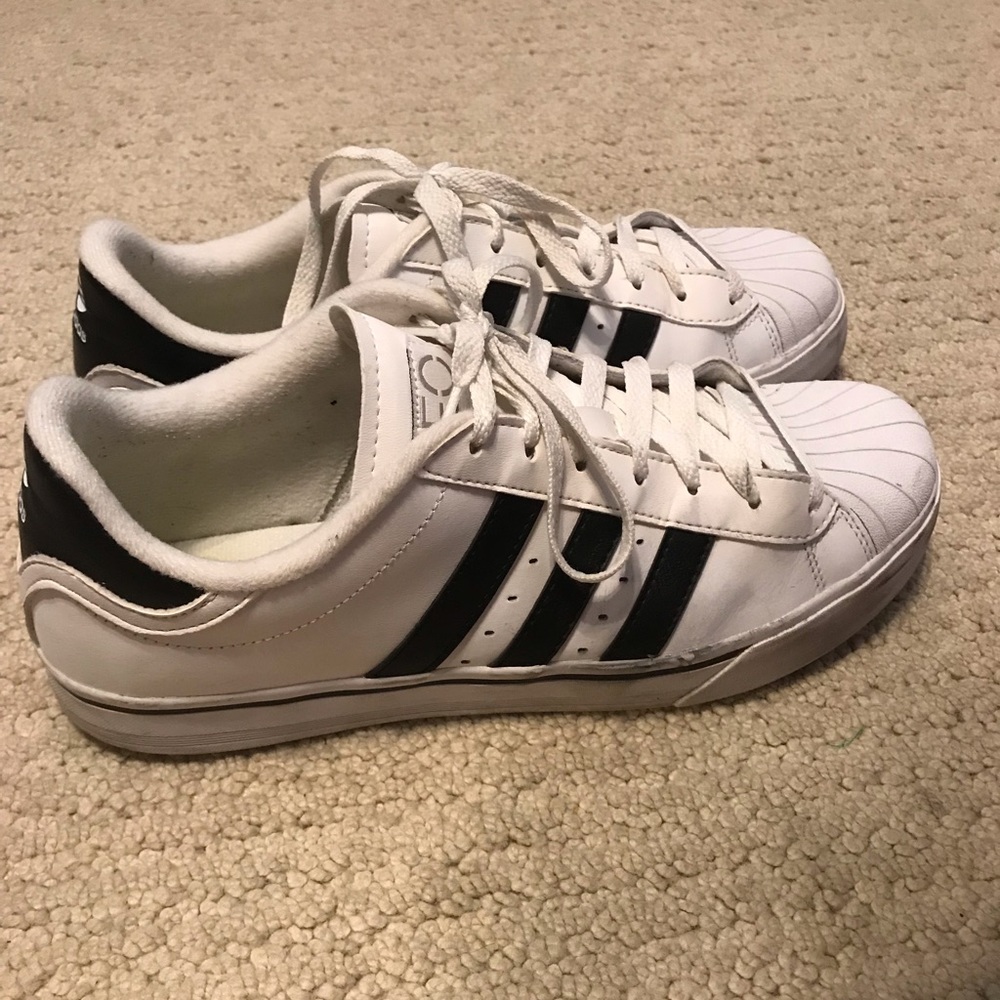 Adidas Neo